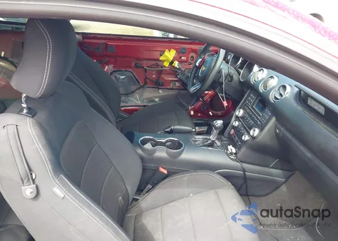 2015 Ford Mustang V6 z USA, uszkodzony, nr VIN 1FA6P8AM2F5350253